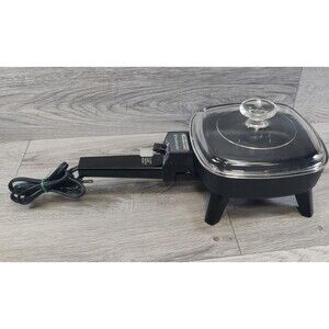 Vintage 805B Toastmaster 7 Inch Square Skillet Works-Pyrex Lid